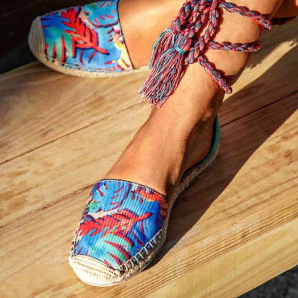 Circus by Sam Edelman Shoes - 🎉NWT🎉Circus by Sam Edelman Espadrilles